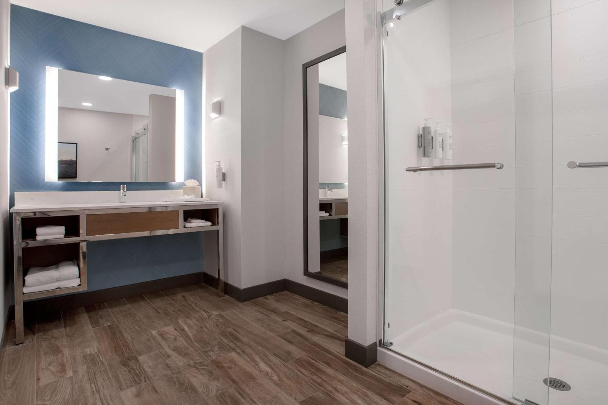 Hilton Garden Inn Omaha West Ngoại thất bức ảnh