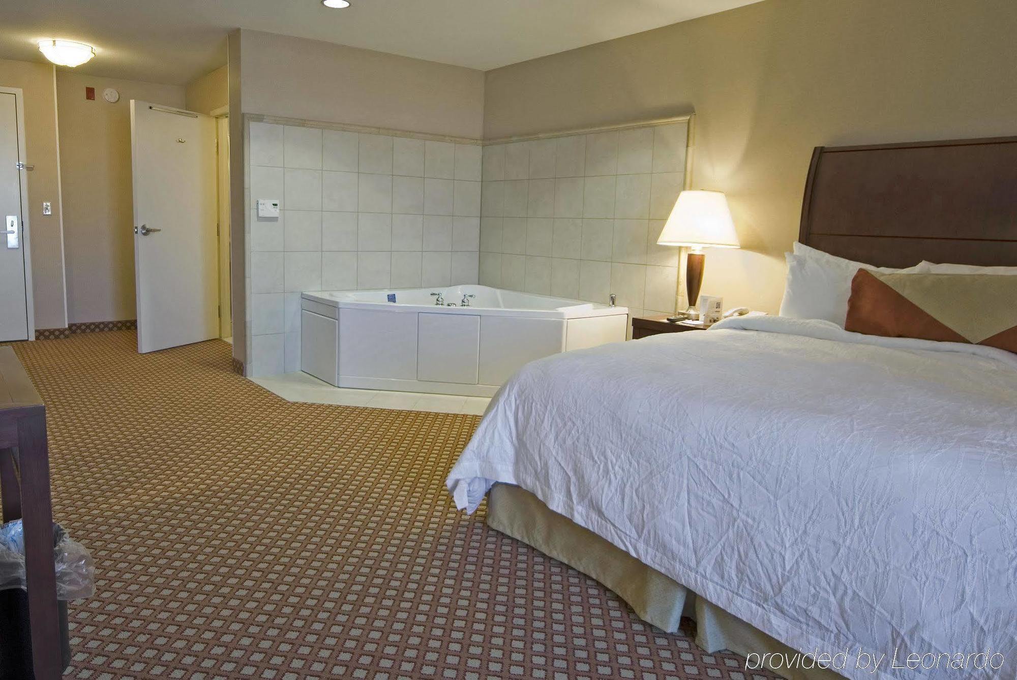 Hilton Garden Inn Omaha West Phòng bức ảnh